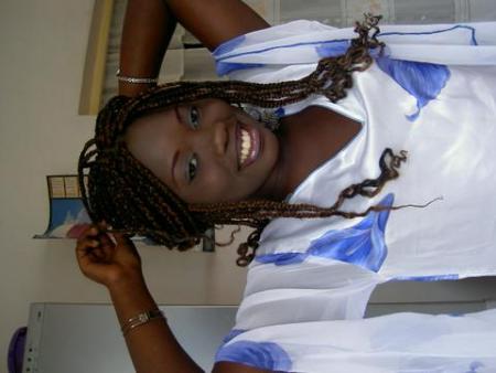c fama elle se coiffe pour le mariage de mon couz